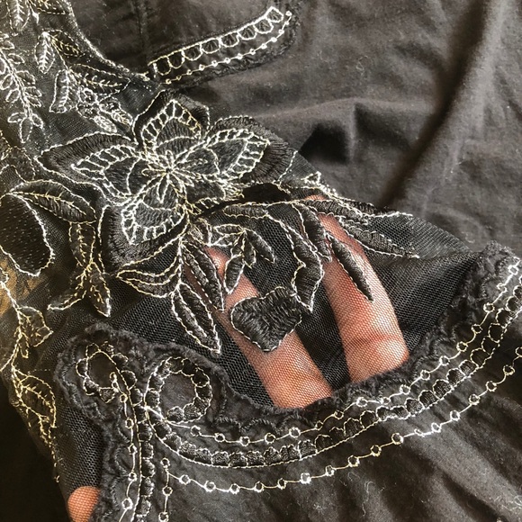 SOLD XS Free People Sweater - Picture 3 of 5